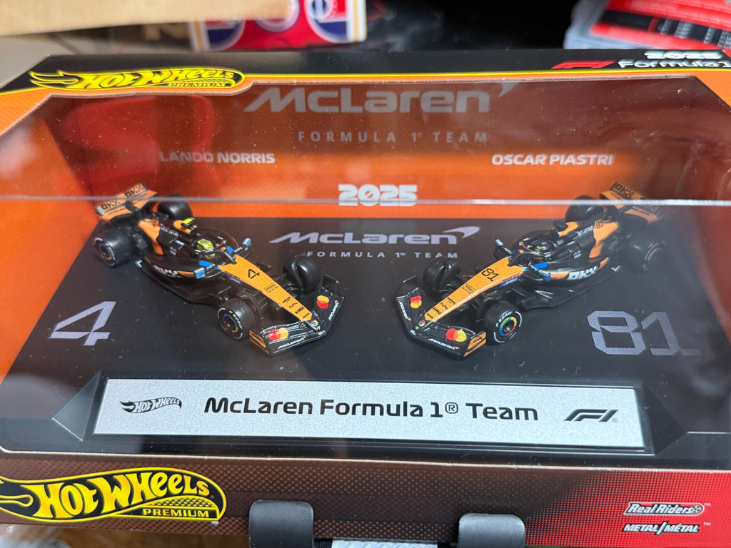 McLaren F1 dual pack