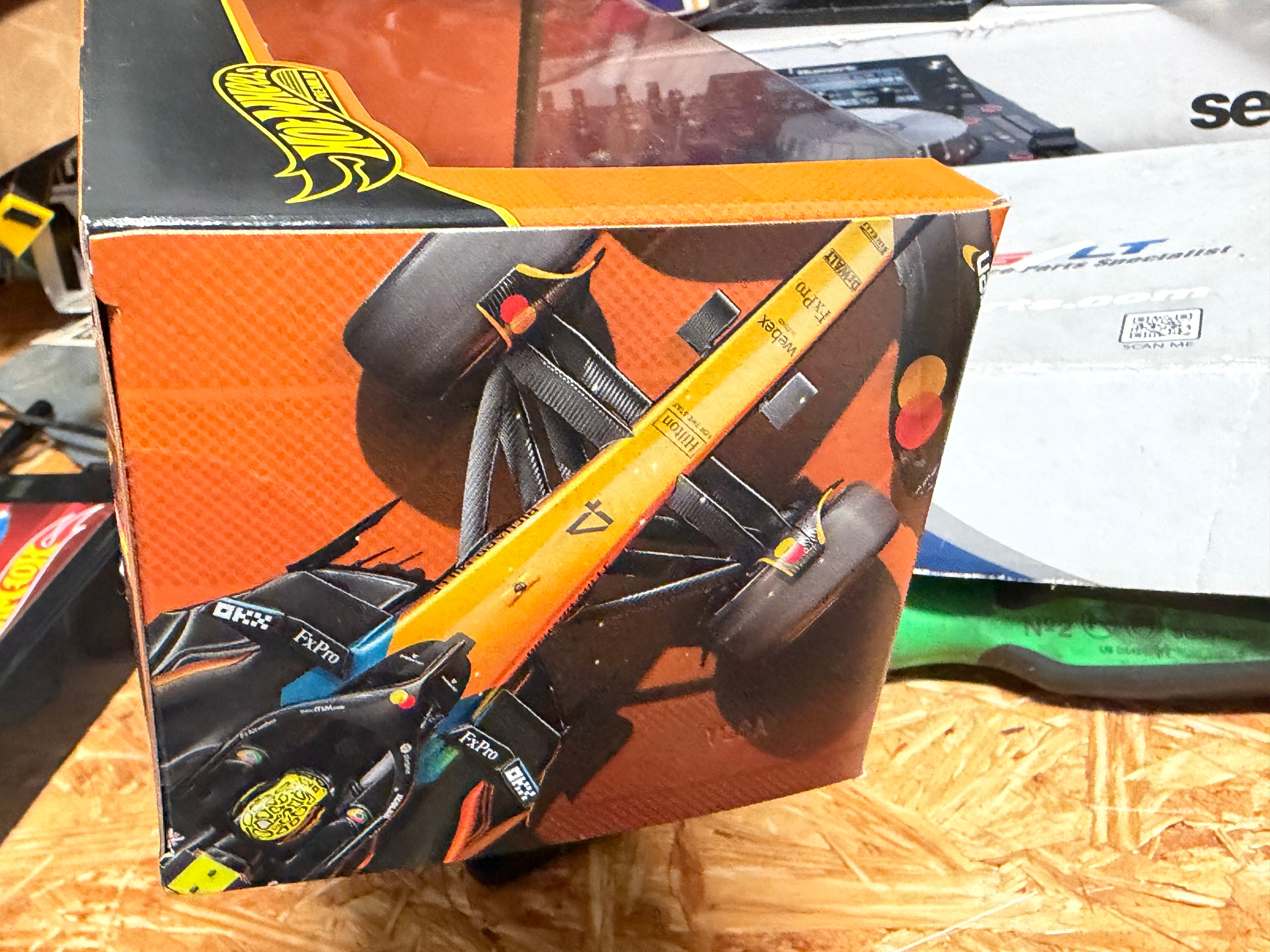 McLaren F1 dual pack